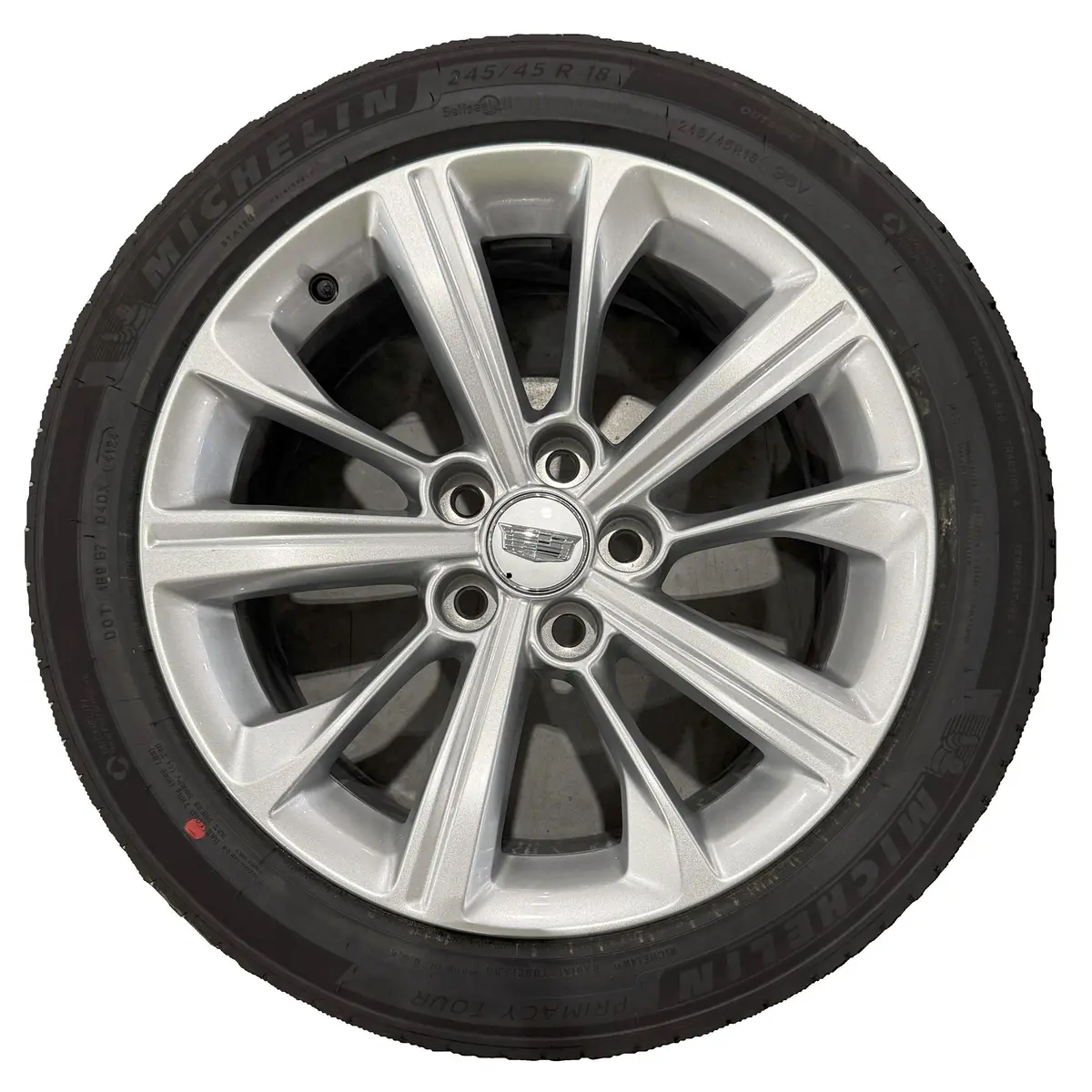 Cadillac Ct5 18" Silver Wheels, 245/45R18 Michelin Tires, Set Of 4, Part # Qe1 1