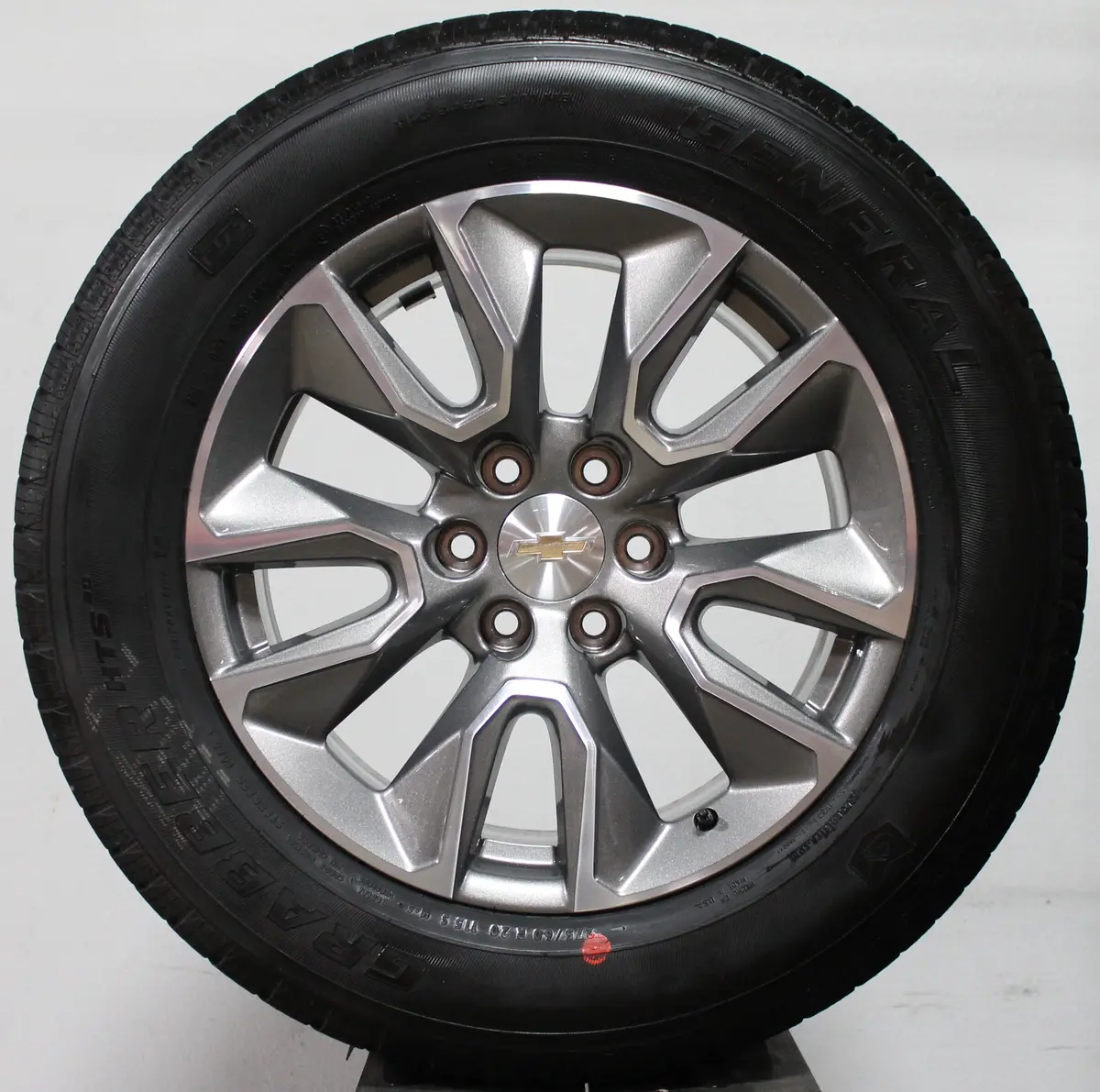 Chevrolet Silverado Rst Grey / Machined Wheels, 275/60R20 General Tires, Set Of 4, Part# -Rd4gen 1