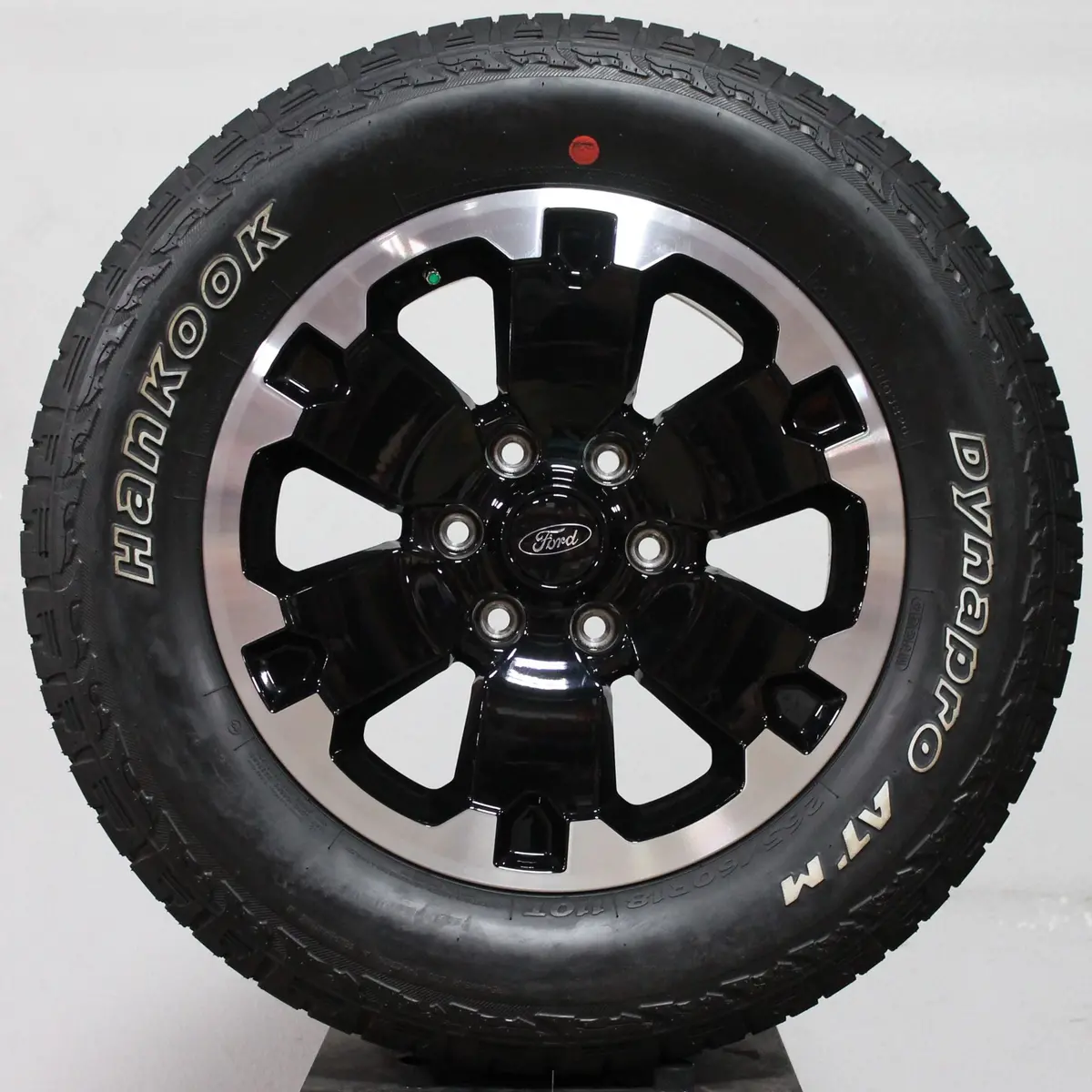 Ford Ranger 18" Black / Machined Wheels, 265/60R18 Hankook Tires, Set Of 4, Part# Kb3z1k007c 1