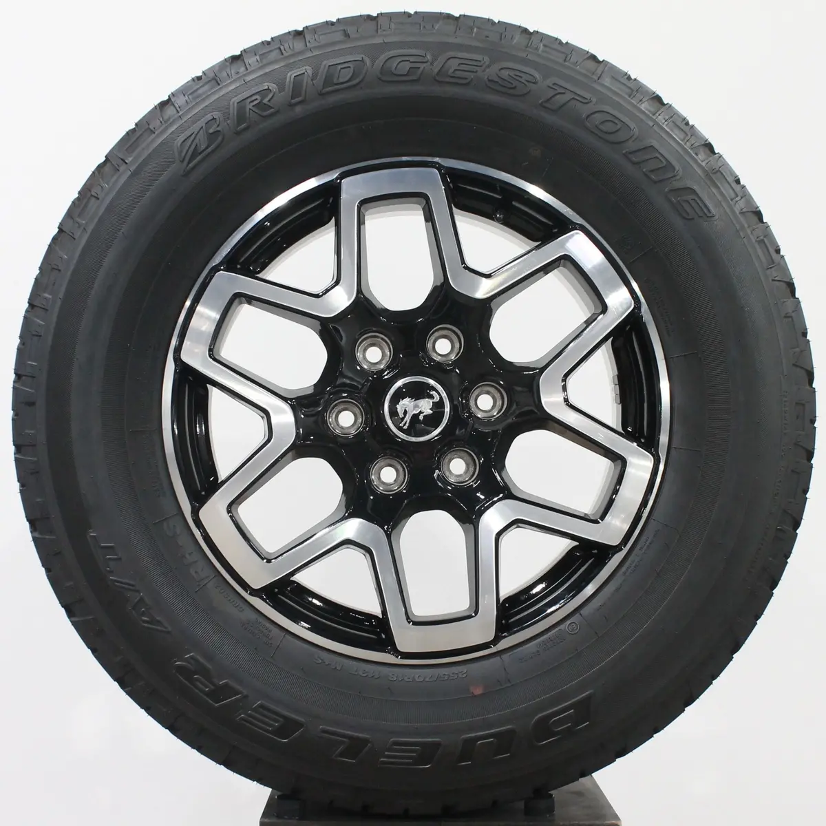 Ford Bronco Outer Banks 18" Black / Machined Wheels W/ 255/70R18 Bridgestone At, Part# Bronco18 1