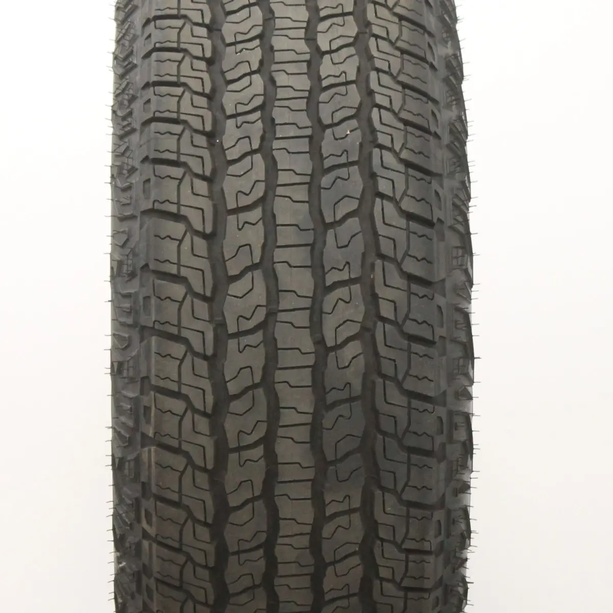 Chevrolet Colorado 18" Grey / Machined Wheels, 265/65R18 Goodyear At Tires, Set Of 4, Part #Pzi 2