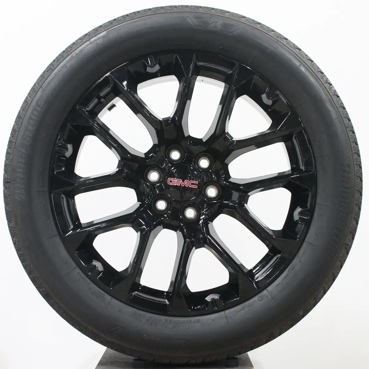 Gmc Yukon / Sierra 22" Gloss Black, 275/50R22 Tires, Set Of 4, Part # Srv 1